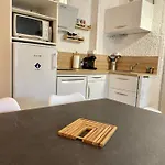 Le Balcon Du Lys, Parking Prive Et Proche Du Centre Apartment